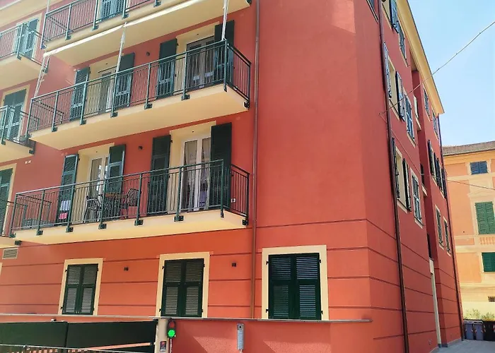 Lola Apartment
