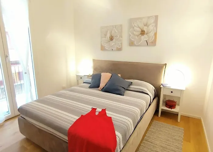 Lola Apartman